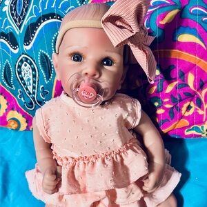 BRAND NEW 18 Inch ‘Reborn’ Baby doll